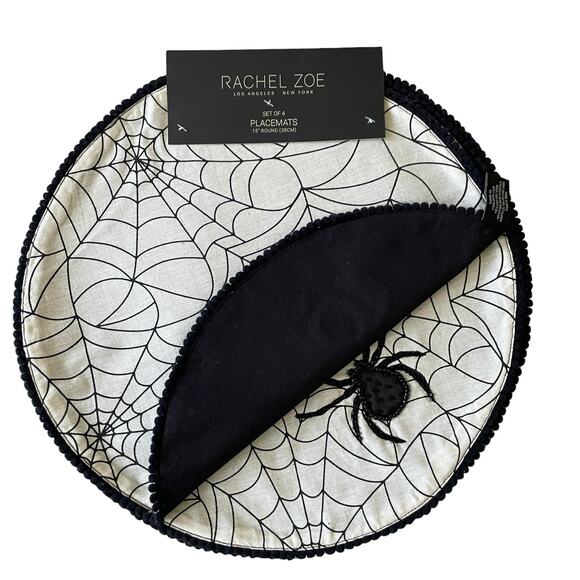 Rachel Zoe Halloween Spider Web with Beaded Spider Placemats 15in Set of 4 NEW - Picture 3 of 10